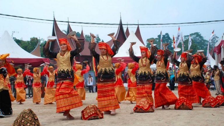 Mengenal Keragaman Etnik Dan Budaya Indonesia Imujio Com