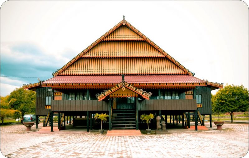 Rumah Adat Mekongga