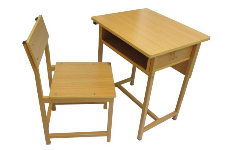 Meja dan Kursi